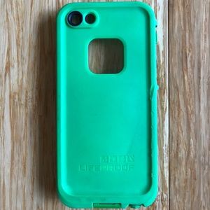 iPhone 5 Lifeproof Case(green)
